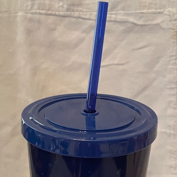 NEW Walt Disney World Parks Castle Light Up Tumbler Straw Fireworks Blue 16oz - Picture 4 of 7
